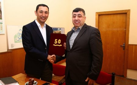 BÖYÜK SÖZ FATEHİ
