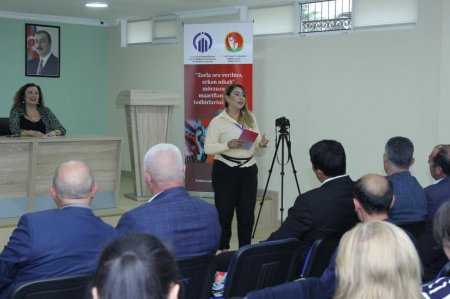 “Vəfa” Sosial Problemlərin Həllinə Dəstək İB-i “Zorla ərə verilmə, erkən nikah” mövzusunda maarifləndirmə tədbirlərinin təşkili  layihəsi çərçivəsində İsmayıllı rayonunda tədbir keçirib