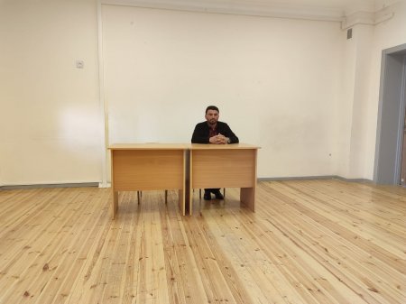 Dağlıq Şirvan Regional Təhsil İdarəsinin müdiri Rövşən Əliyev tərəfindən növbəti dəfə vətəndaşlar qəbul edilərək müraciətləri dinlənilib
