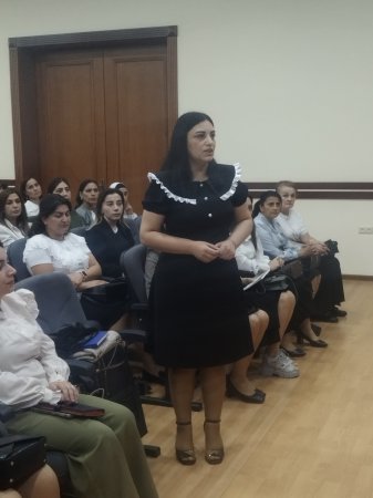 Peşə təmayüllü siniflərdə tədris aparan müəllimlərlə görüş keçirilib
