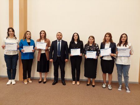 Şamaxı şəhər 2 nömrəli tam orta məktəbdə "İnformatika müəllimləri üçün təlimlər” layihəsinin bağlanış tədbiri keçirilib