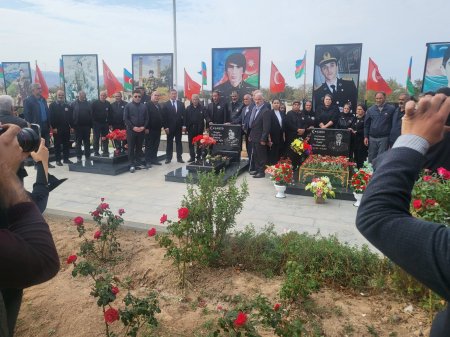 Şəhidlər ölməz!