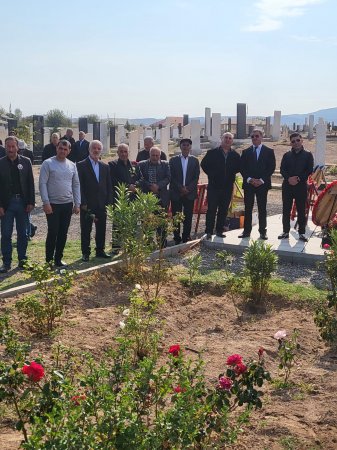 Şəhidlər ölməz!