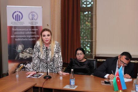 "Azərbaycan Qadınları Respublika Cəmiyyəti"İ.B. QHT-lərə Dövlət Dəstəyi Agentliyinin maddi dəstəyi ilə “Narkomaniya, onun psixoloji səbəbləri mövzusunda regionlarda tədbirlərin təşkili” layihəsi