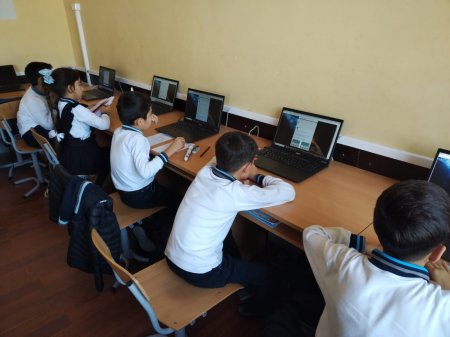 Məktəblilər arasında məntiq yarışı keçirilib