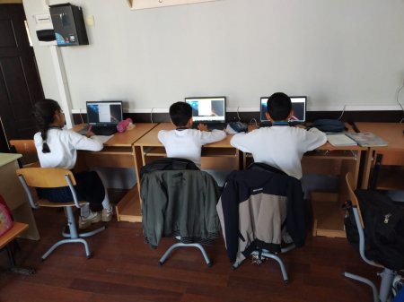 Məktəblilər arasında məntiq yarışı keçirilib