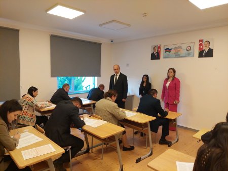 Təlim-tərbiyə işləri üzrə direktor müavini  və məktəbdənkənar, sinifdənxaric tərbiyə işi üzrə təşkilatçı vəzifəsinə işə qəbul üzrə müsabiqənin test imtahanı mərhələsi keçirilib