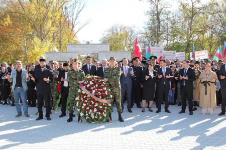 İsmayıllı Şəhidlər Xiyabanının yenidənqurmadan sonra açılış mərasimi keçirilib