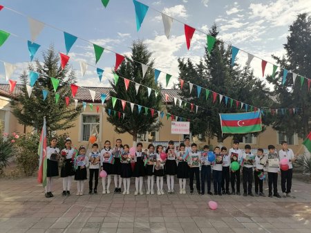 Mərkəzi Aran bölgəsinin ümumi təhsil müəssisələrində Zəfər Günü qeyd olunub