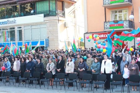 Şəki şəhərində Zəfər Gününə həsr olunmuş konsert proqramı təşkil edildi