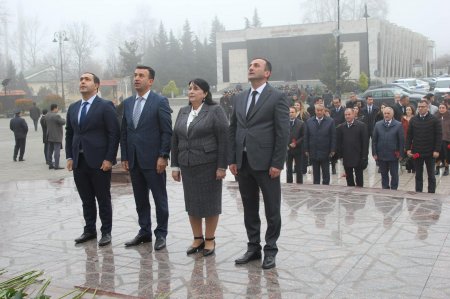 12 Dekabr -Ümummilli Lider Heydər Əliyevin anım günüdür