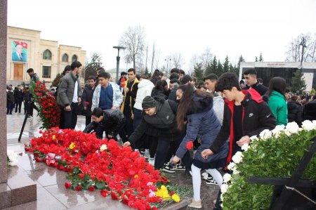 12 Dekabr -Ümummilli Lider Heydər Əliyevin anım günüdür
