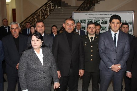 12 Dekabr -Ümummilli Lider Heydər Əliyevin anım günüdür