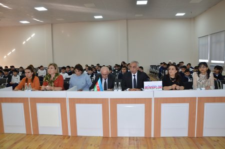 İstedad siniflərinin şagirdləri arasında intellektual bilik yarışı təşkil olunub