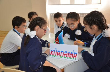 İstedad siniflərinin şagirdləri arasında intellektual bilik yarışı təşkil olunub