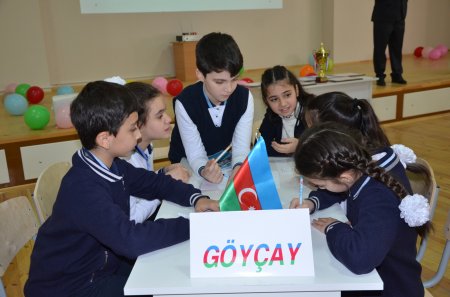 İstedad siniflərinin şagirdləri arasında intellektual bilik yarışı təşkil olunub