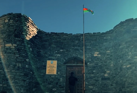 Ən yüksək nöqtədə seçki məntəqəsi: Xınalıq seçkiyə hazırdır - VİDEO