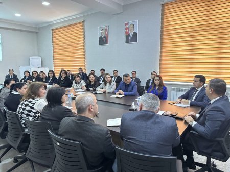 Şagird davranış qaydaları və valideyn-məktəb münasibətlərinin tənzimlənməsi ilə bağlı görüş