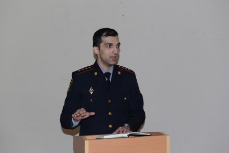 Ümumtəhsil müəssisələrində şagirdlərin təhlükəsizliyinə həsr edilən pedaqoji şuraların keçirilməsi davam edir