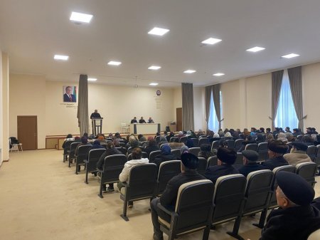 Ümumtəhsil müəssisələrində şagirdlərin təhlükəsizliyinə həsr edilən pedaqoji şuraların keçirilməsi davam edir