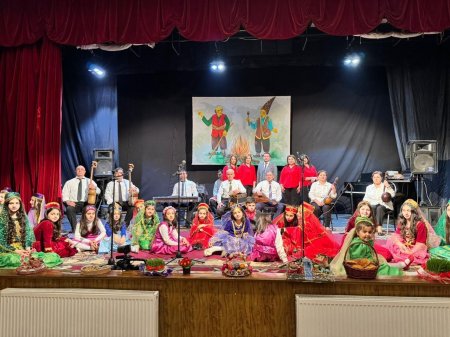 Martın 14-də Qazax şəhər 1 nömrəli Uşaq Musiqi Məktəbi Novruz  bayramı ilə əlaqədar "Fəsillərin gözəli" adlı konsert proqramı təqdim edib