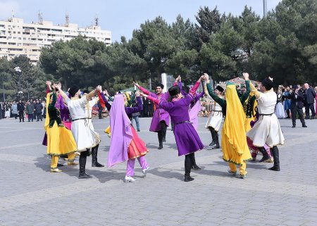Martın 18-i Novruz bayramı Sumqayıtda böyük təntənə ilə qeyd olundu