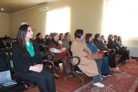 Şəki-Zaqatala Regional Mədəniyyət İdarəsində seminar-müşavirə keçirilib