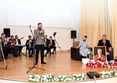 Bədii qiraət ustasının yubiley gecəsi təşkil edilib