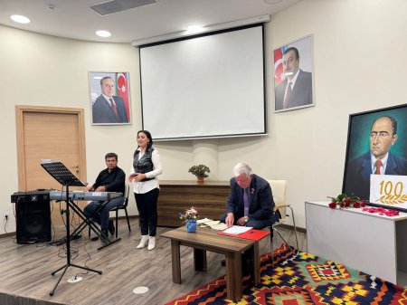 Xalq şairi Hüseyn Arifin 100 illiyi ilə bağlı yaradıcılıq gecəsi keçirilib