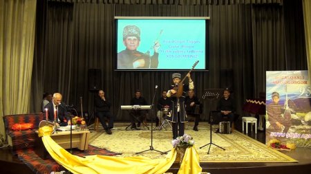 Tovuzda Aşıq Ələsgər Tağıyevin 95 illiyi qeyd edildi