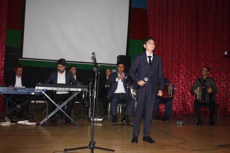 "Xalq və bəstəkar" mahnılarından ibarət mahnı müsabiqəsinin yekun-qala konserti keçirilib