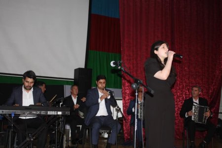 "Xalq və bəstəkar" mahnılarından ibarət mahnı müsabiqəsinin yekun-qala konserti keçirilib