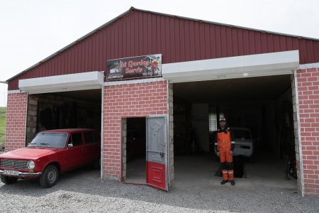 Gədəbəydə özünüməşğulluq proqramı çərçivəsində qurulmuş təsərrüfatlara baxış olub