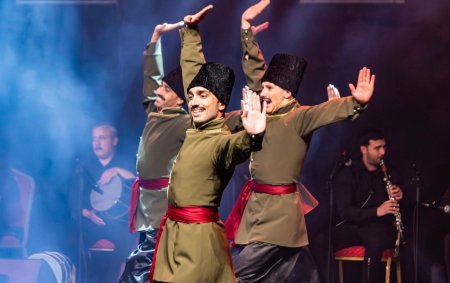 Azərbaycan Dövlət Rəqs Ansamblı 36 ildən sonra İstanbulda ilk konsertini verib