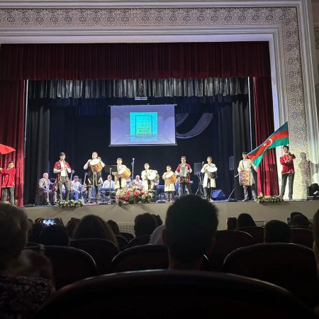 1 iyun "Uşaqların beynəlxalq müdafiəsi günü" münasibətilə Mingəçevir Dövlət Dram Teatrında tədbir keçirilib