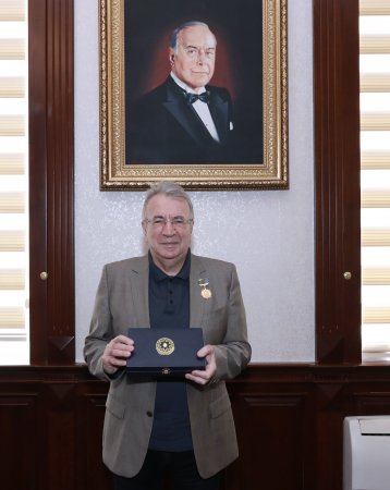 Tanınmış azərbaycanlı alim Dövlət Komitəsində olub