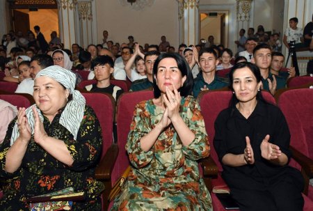 Özbəkistanda mədəniyyət günləri "Mənim Azərbaycanım" adlı möhtəşəm konsertlə başa çatıb