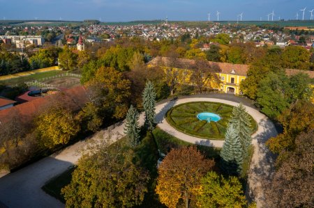 Azərbaycan nümayəndə heyəti Macarıstanın aqrar sahədə fəaliyyət göstərən təhsil müəssisələri və şirkətlərin fəaliyyəti ilə tanış olub