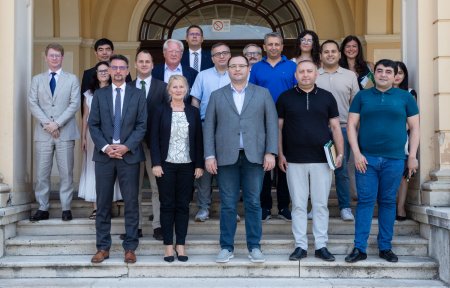 Azərbaycan nümayəndə heyəti Macarıstanın aqrar sahədə fəaliyyət göstərən təhsil müəssisələri və şirkətlərin fəaliyyəti ilə tanış olub