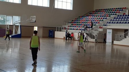 "İdman hamı üçün" layihəsi çərçivəsində minifutbol üzrə ustad dərsi təşkil olunub