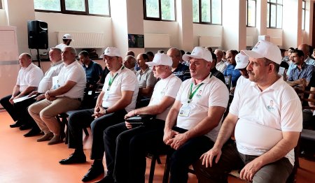 Novruz Aslan İvanovka qəsəbəsində seçicilərlə görüşüb