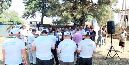 Novruz Aslan Soltankənd kəndində seçicilərlə görüşüb