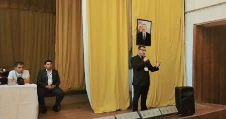 Novruz Aslan Diyallı kəndinin seçiciləri ilə görüşüb