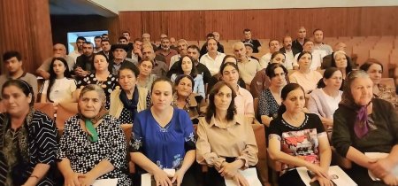 Novruz Aslan Diyallı kəndinin seçiciləri ilə görüşüb