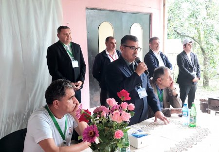 Novruz Aslan Xanagah kəndinin seçiciləri ilə görüşüb
