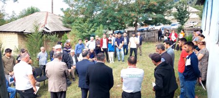 Novruz Aslan Qurbanəfəndi kəndinin seçiciləri ilə görüşüb