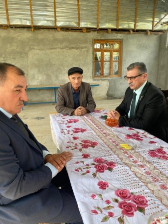 Novruzəli Aslanov İsmayıllıda şəhid ailələri ilə görüşüb və sakinləri qəbul edib -Fotolar