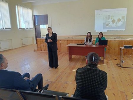 "Şagird davranış qaydaları" mövzusunda təlim keçirilib