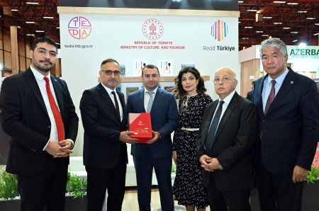 Azərbaycanın ilk dəfə "fəxri qonaq ölkə" olduğu 41-ci İstanbul Beynəlxalq Kitab Sərgisinin açılışı keçirilib