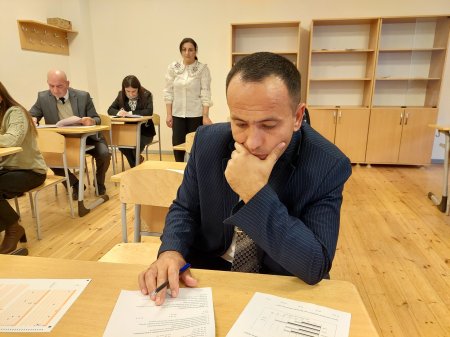Təlim-tərbiyə işləri üzrə direktor müavini  və məktəbdənkənar, sinifdənxaric tərbiyə işi üzrə təşkilatçı vəzifəsinə işə qəbul üzrə test imtahanı keçirilib